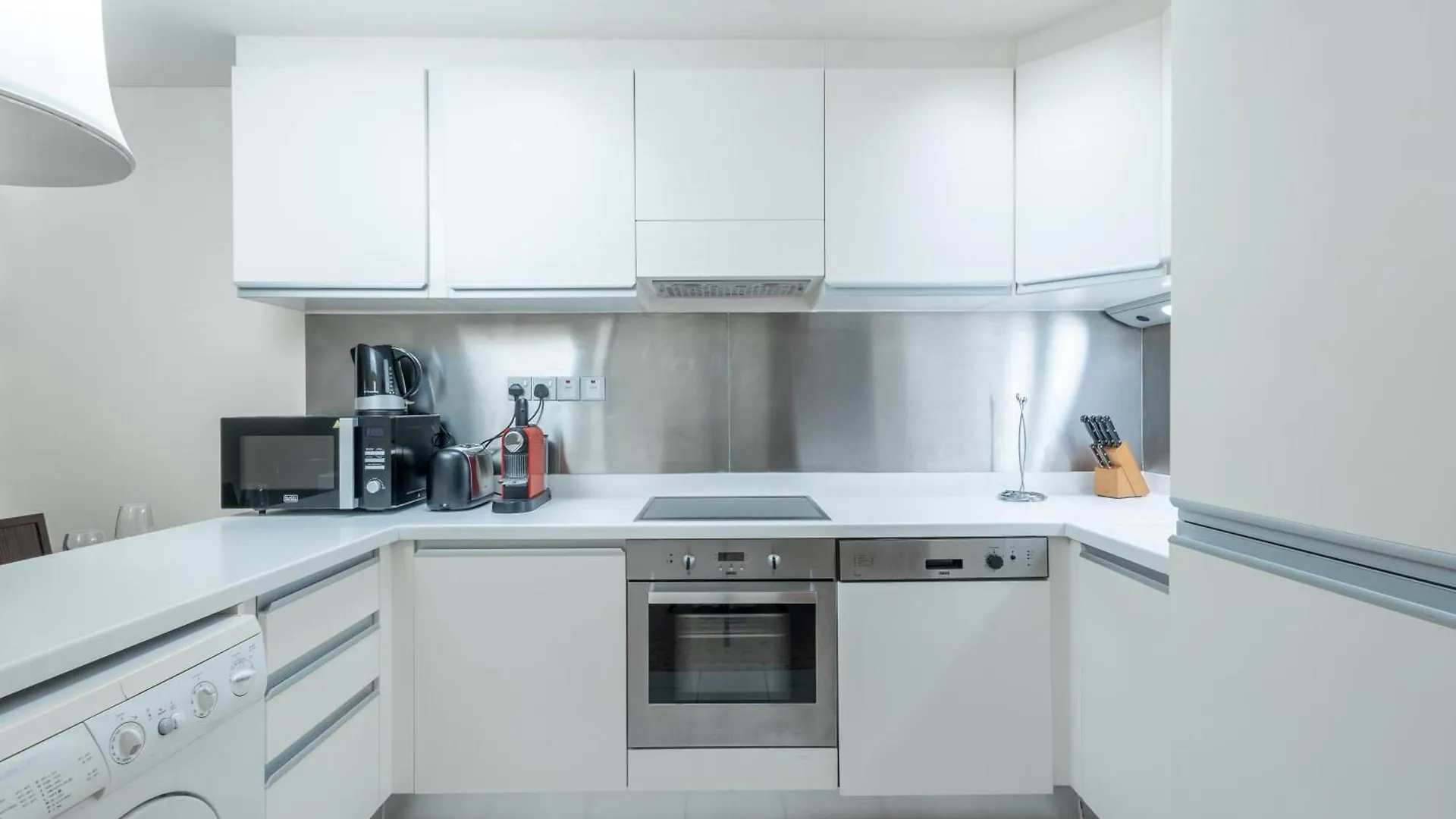 Superhost Emaar Residences Fashion Avenue - Address Dubai Mall Apartment